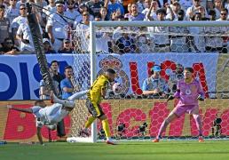 虎扑首页-世俱杯：皇(huáng)家马德里晋级四强