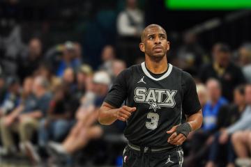 洛杉矶快船球队动态汇总