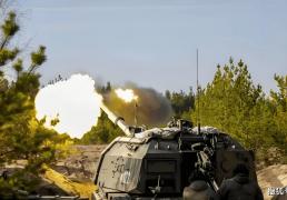 虎扑中国-雷达摧毁！克拉斯(sī)诺达尔S-300爆炸，乌軍(jūn)精准打击防空节点