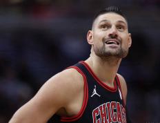 虎扑下载-芝(zhī)加哥公牛调整阵容 看好小球战术发展