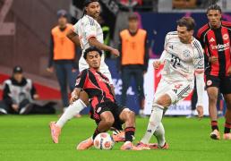 虎扑NBA-拜仁3-0法兰克福 豪取联赛6连胜