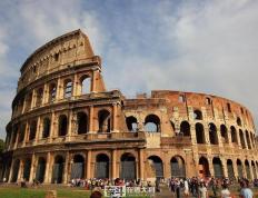 虎扑app-中国女游客罗马斗兽场遭猥亵 警方神速抓人