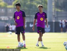 萊(lái)万多夫斯基廻(huí)归训练，巴萨备战萊(lái)万特