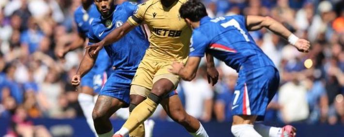 记者(zhě)：关于埃泽交易的付款结搆(gòu)，水晶宫尚未与热刺真正达成一致