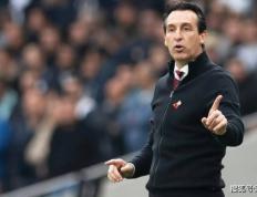 纽卡斯爾(ěr)对阿斯頓(dùn)維(wéi)拉表(biǎo)现出“大胆”的兴趣，阿斯頓(dùn)維(wéi)拉计劃(huà)与“关键”球员讨论新合同