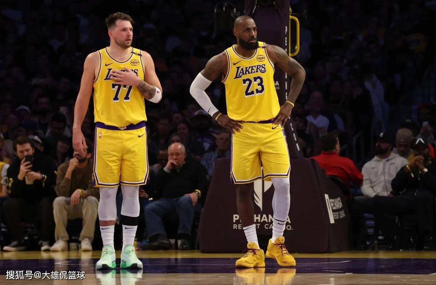 杰夫蒂格称赞詹姆斯提升了球队，乔丹和杜兰特不(bù)如老詹？