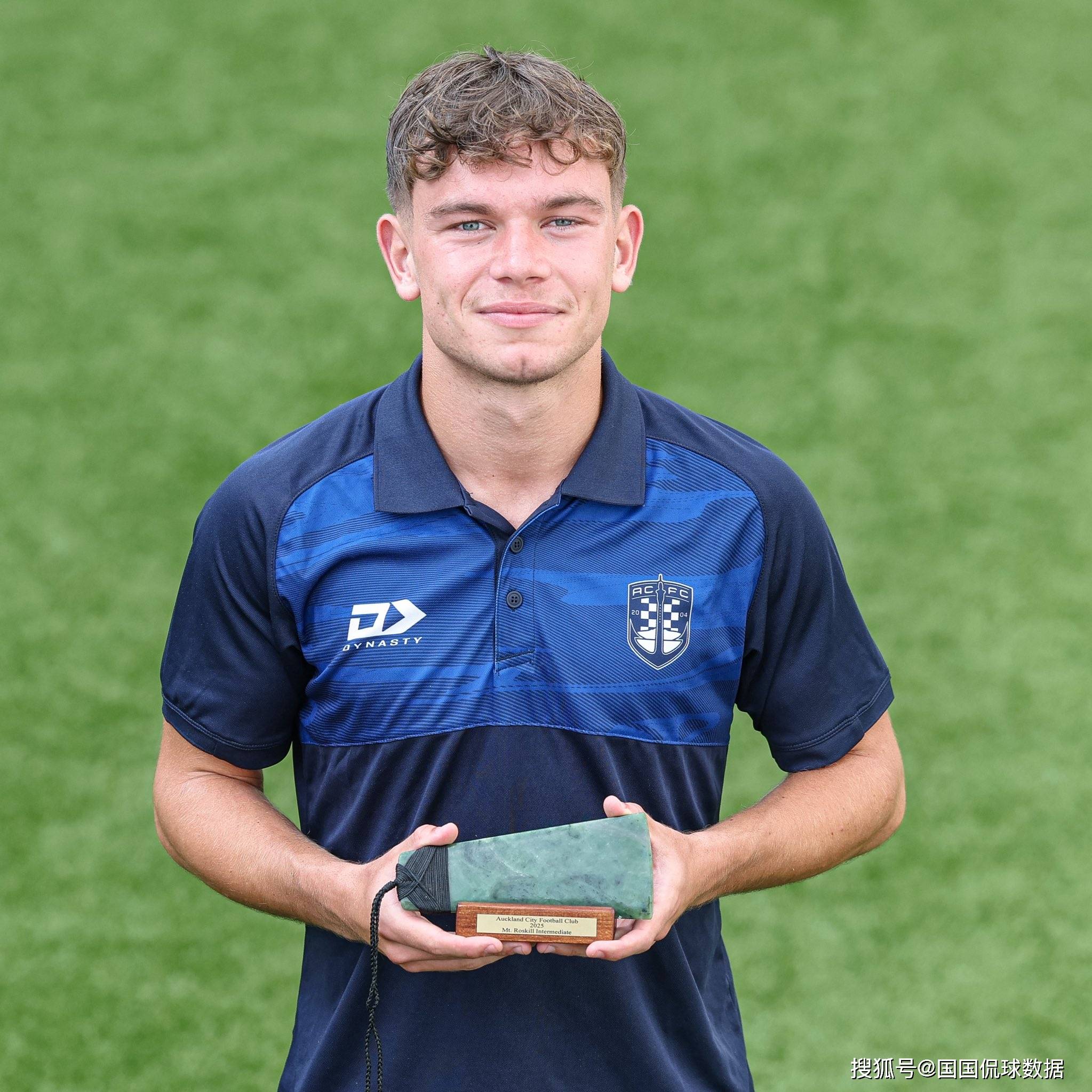 虎扑中国-世俱杯前瞻(zhān)比分预测:拜仁慕尼黑VS奥克兰城