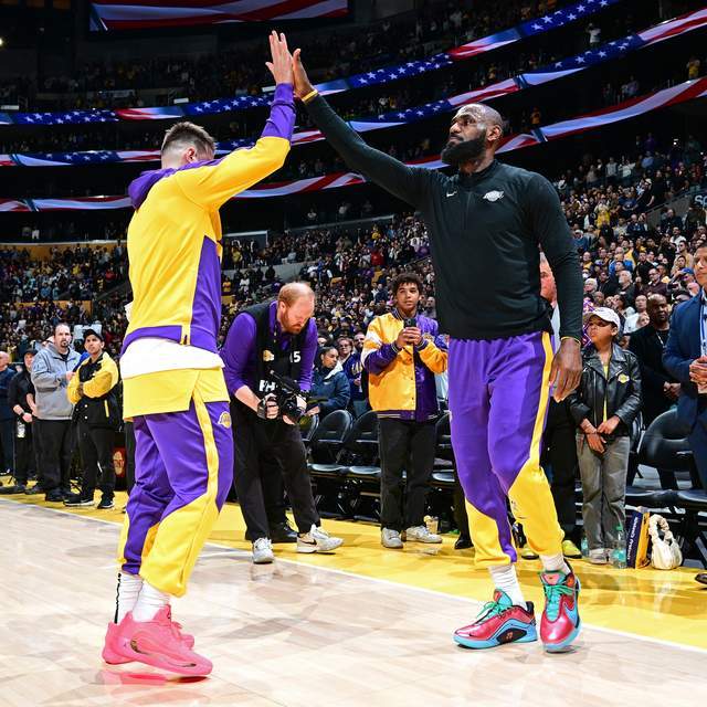 虎扑评分-重磅!湖记:在簽(qiān)下斯玛特后,洛杉矶湖人依然(rán)會(huì)追逐布歇