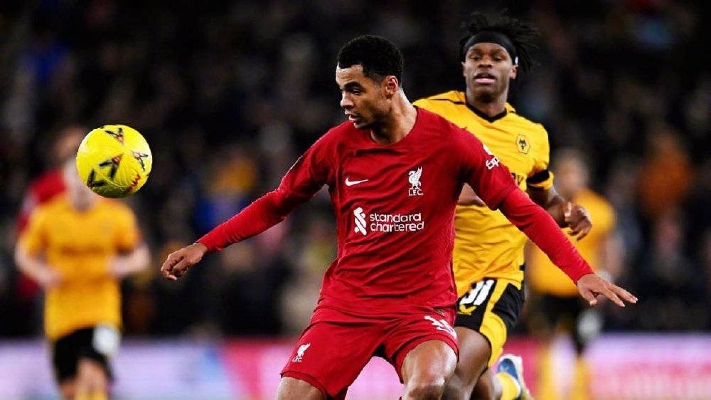 虎扑体育-【小幸運(yùn)哈】英超焦点战前瞻:纽卡斯尔联VS利物浦,豪强碰撞悬念重重