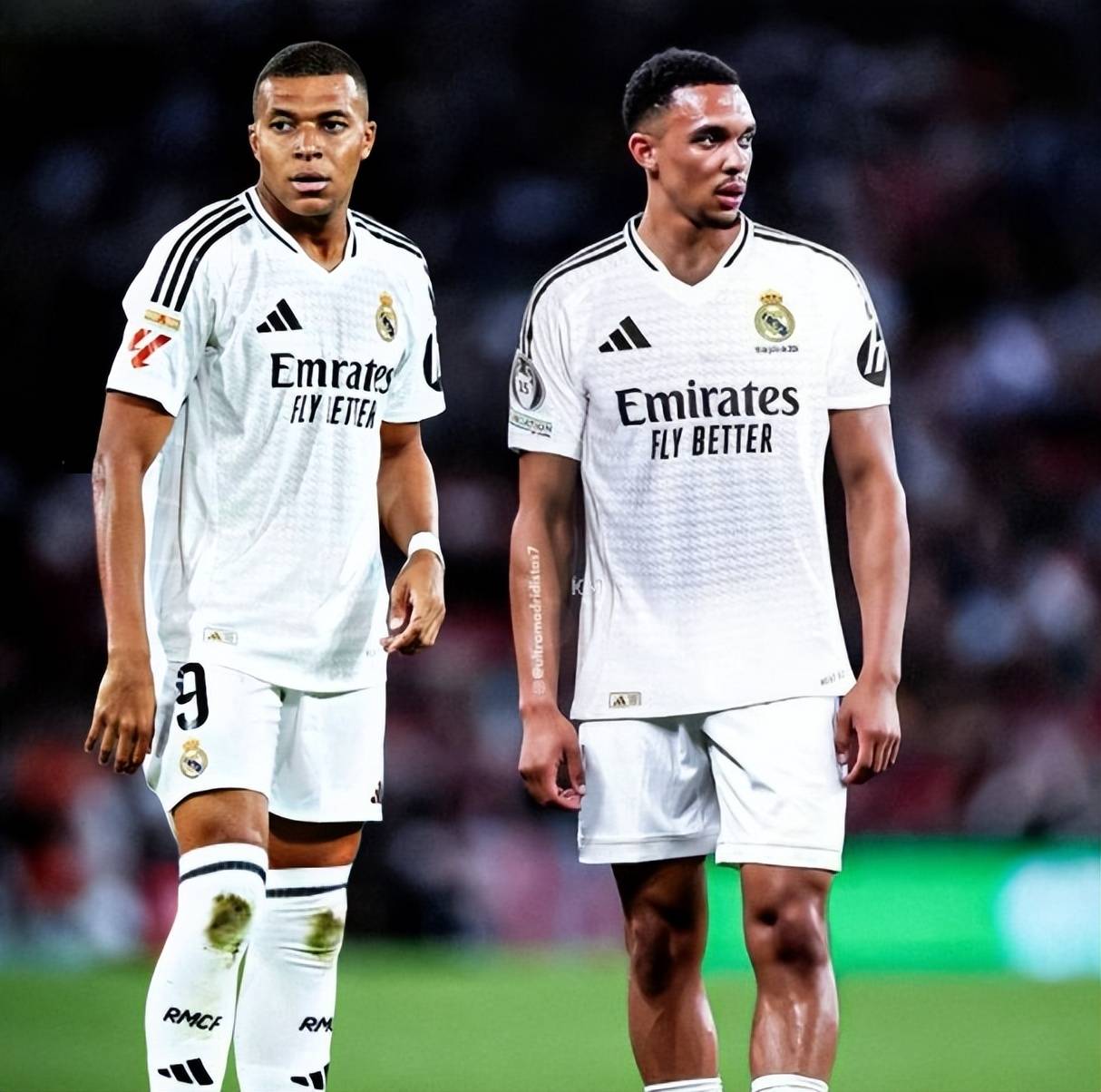 虎扑社区-半年就重返(fǎn)英超?曝阿诺德冬窗告別(bié)皇马,曼城有望天价补强右后卫