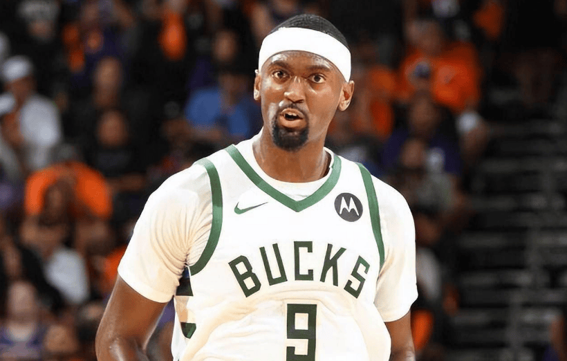 虎扑app-再见伊森!火箭、雄鹿酝酿2換(huàn)1交易,2米08内线空(kōng)降休斯顿