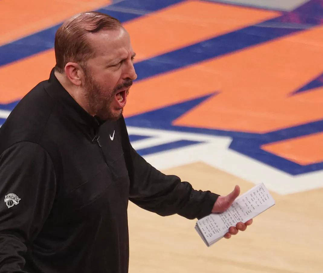 虎扑app-紐(niǔ)约尼克斯换帅风波:3000万美元签约难救火?