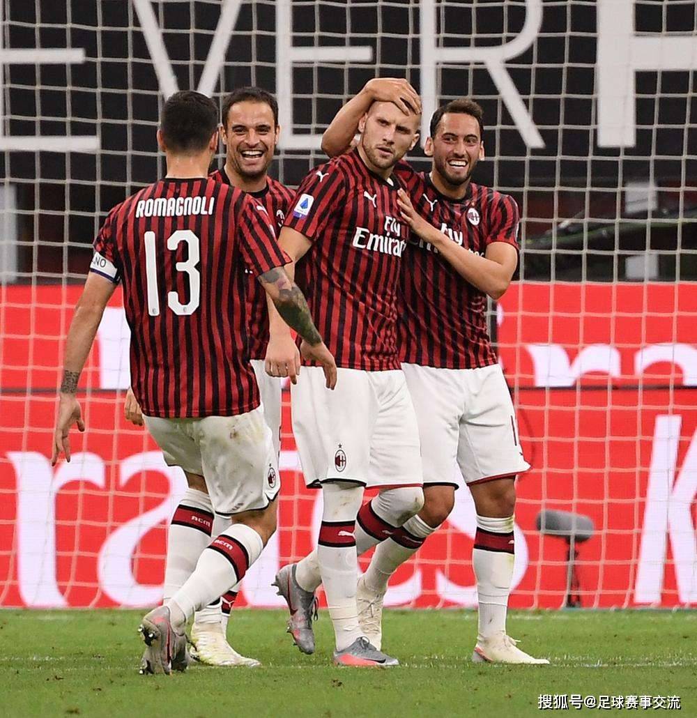 虎扑中国-今日足球：AC米兰vs克雷莫纳、莱万特vs巴塞罗那