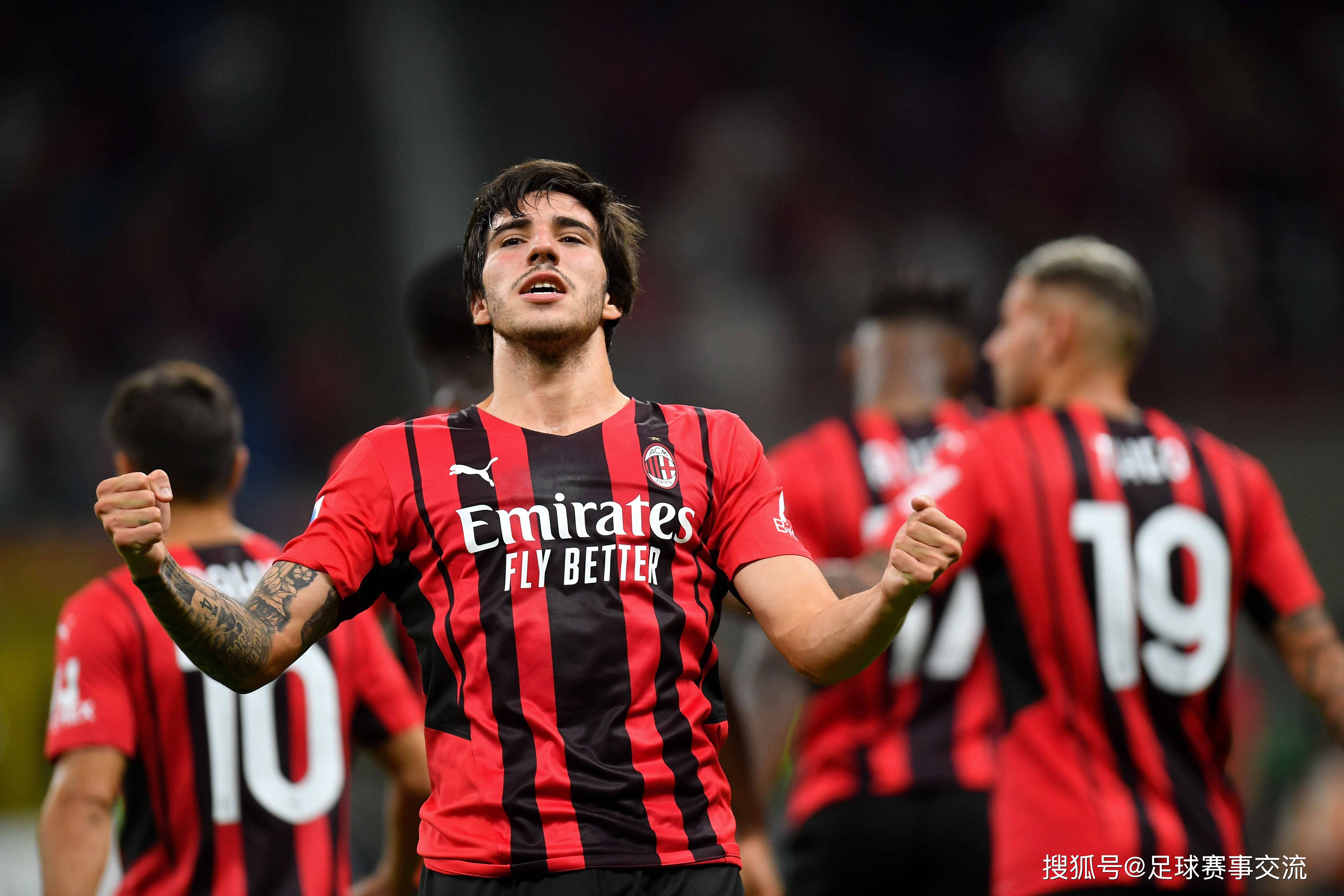 虎扑中国-今日足球：AC米兰vs克雷莫纳、莱万特vs巴塞罗那