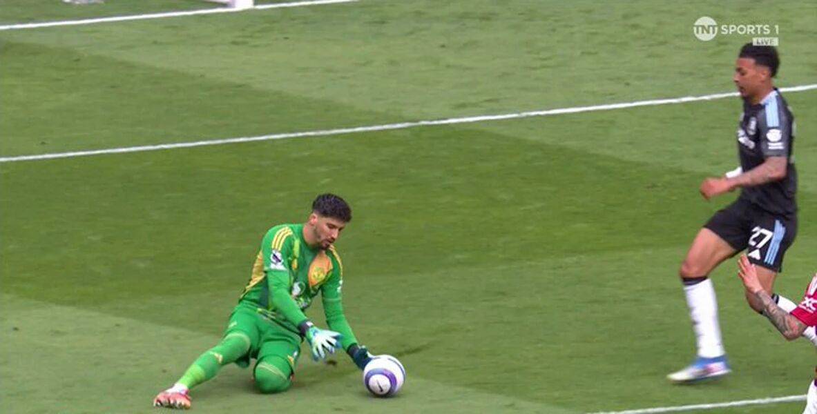 虎扑官网-曝曼联高层考虑明年回签德赫亚,指导拉门斯发展!阿(ā)莫林很欣赏他