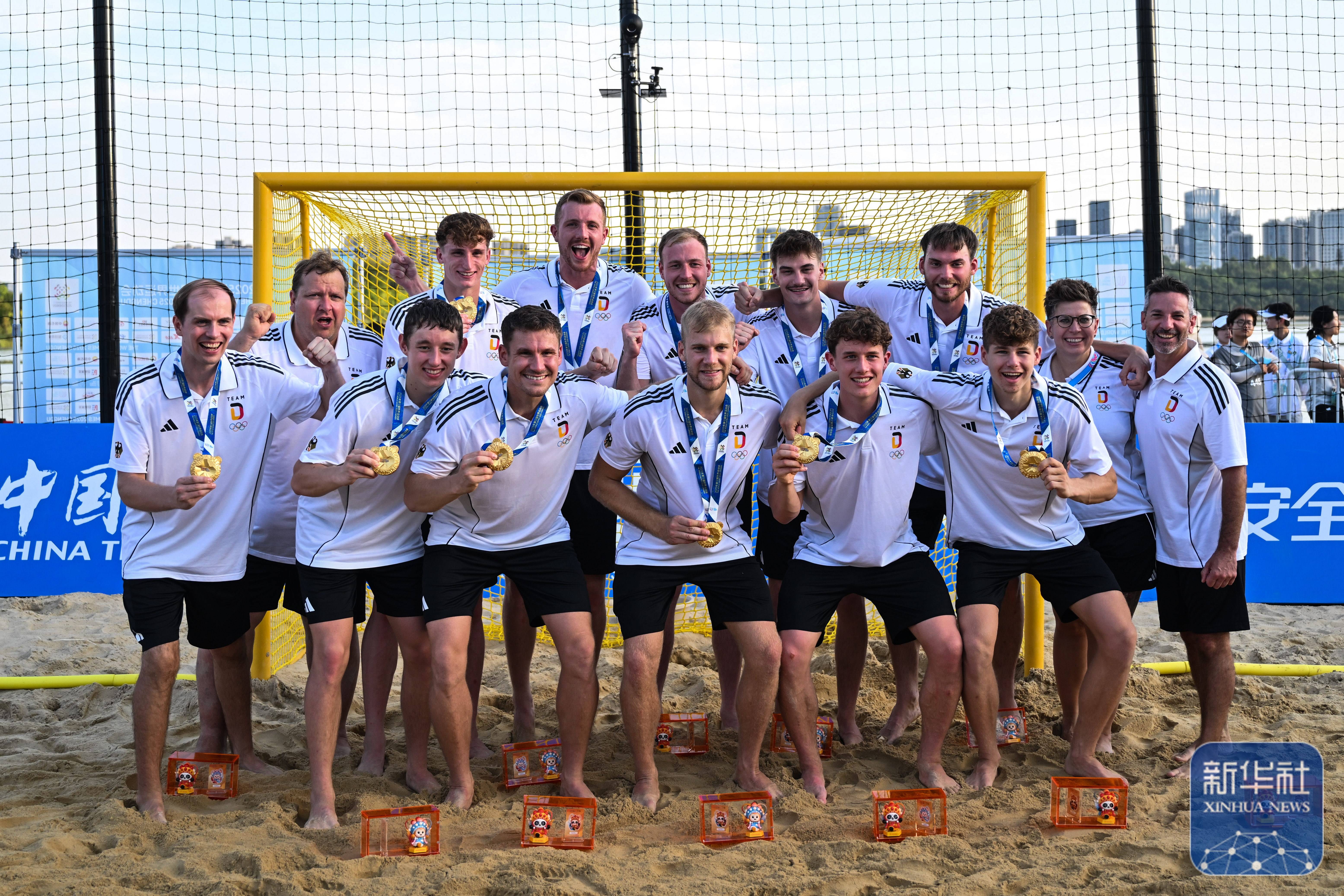 虎扑社区-成都世运会｜沙滩手球男子决赛：德国队夺冠