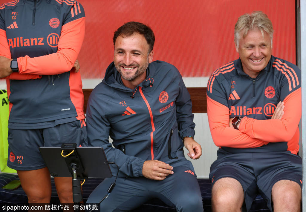 虎扑下载-欧冠资格赛：皇(huáng)家马德里與(yǔ)马德里竞技能否突破历史束缚？