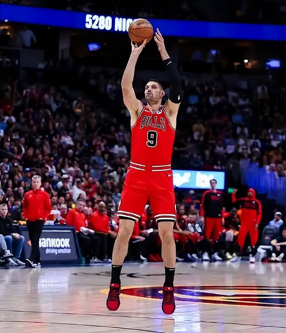 虎扑下载-芝(zhī)加哥公牛调整阵容 看好小球战术发展