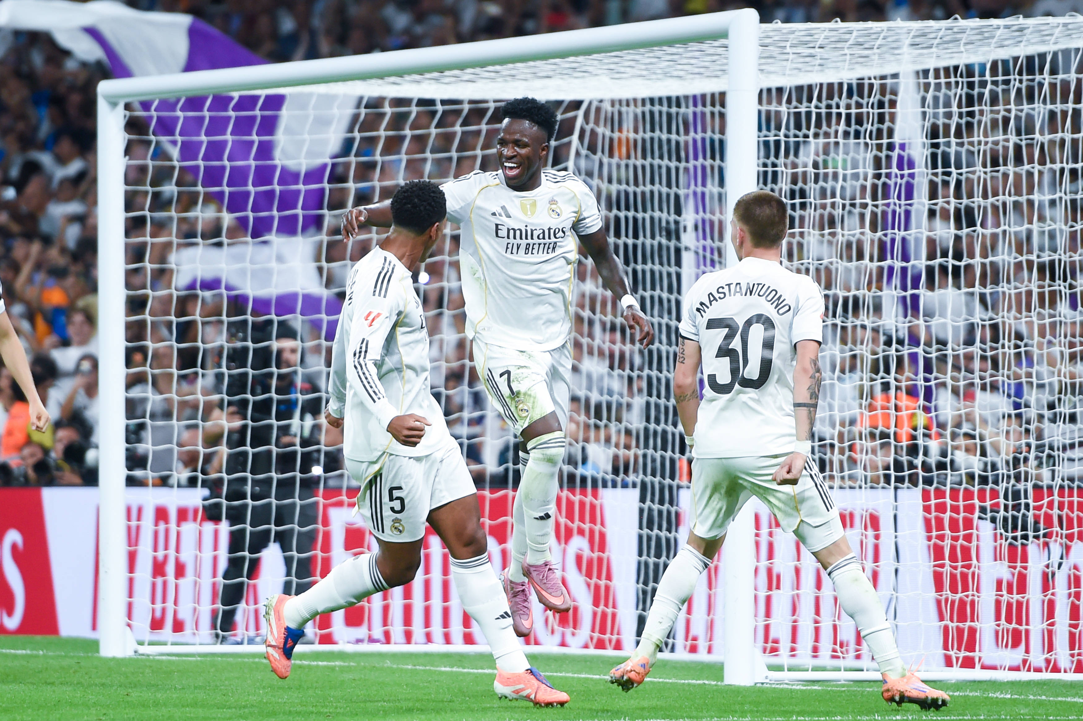 虎扑网址-（体育）足球——西甲：皇家马德里胜比利亚雷亚尔