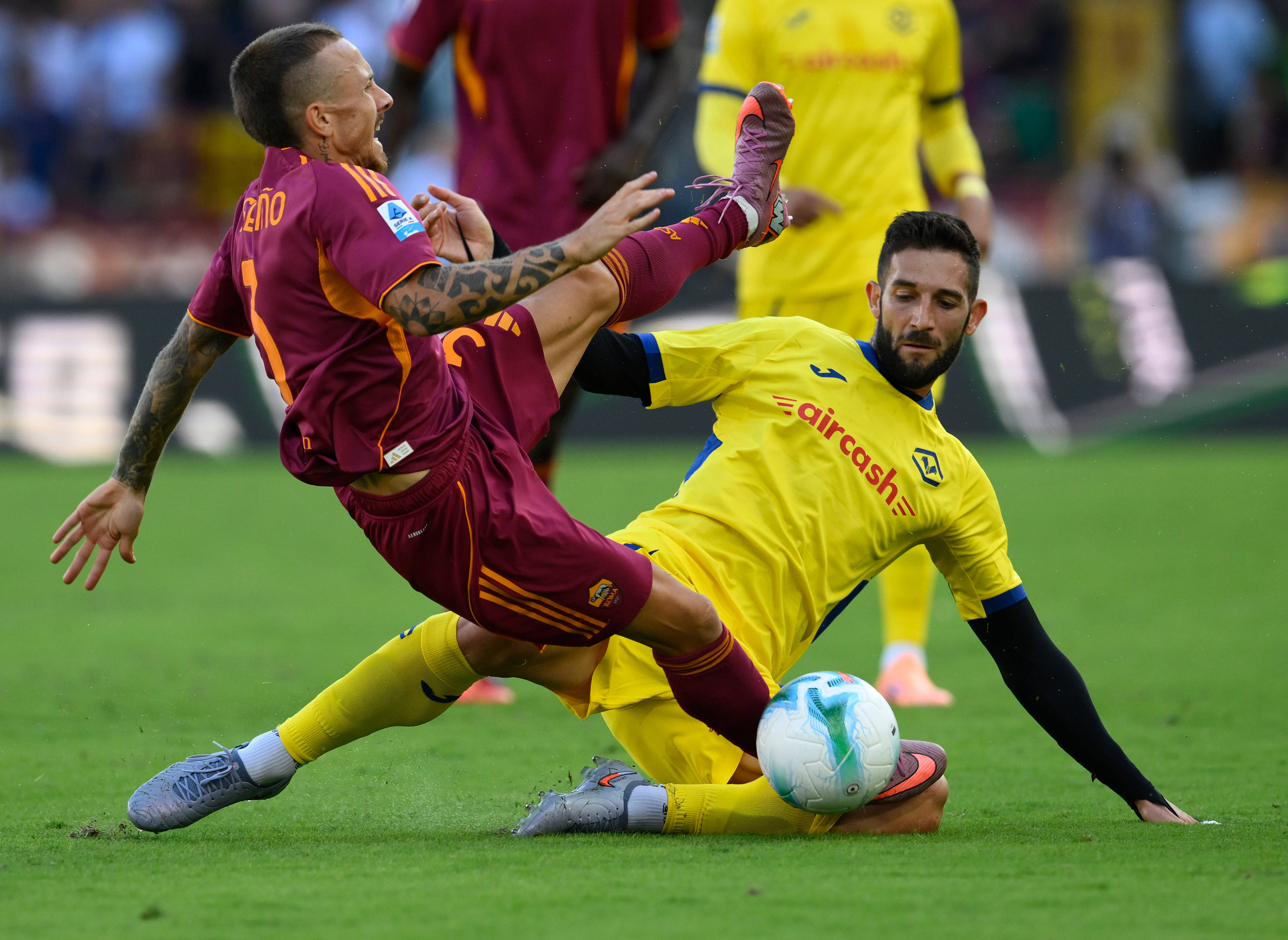 虎扑网址-（躰(tǐ)育）足球——意甲(jiǎ)：罗马胜维罗纳