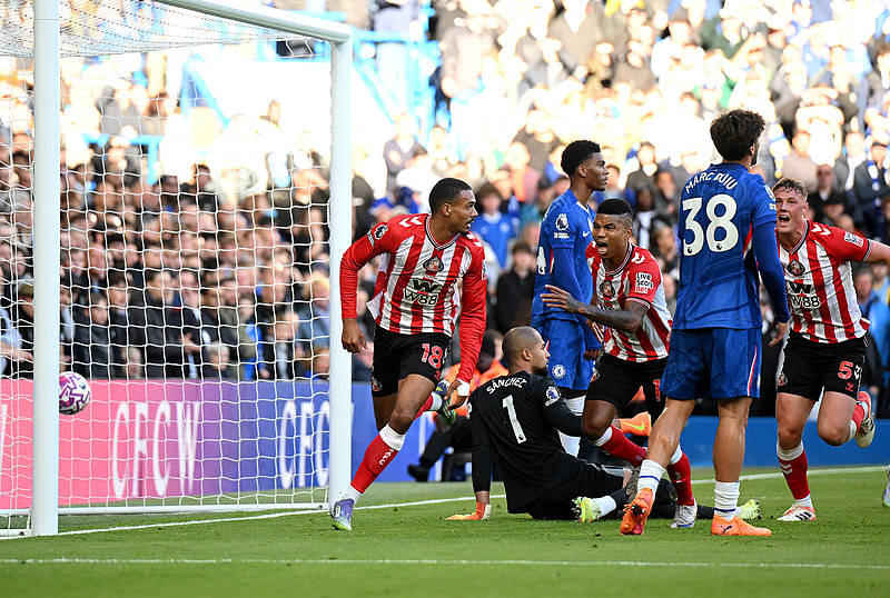 虎扑评分-桑德蘭(lán)2-1切尔西(xī) 塔勒比补时绝杀