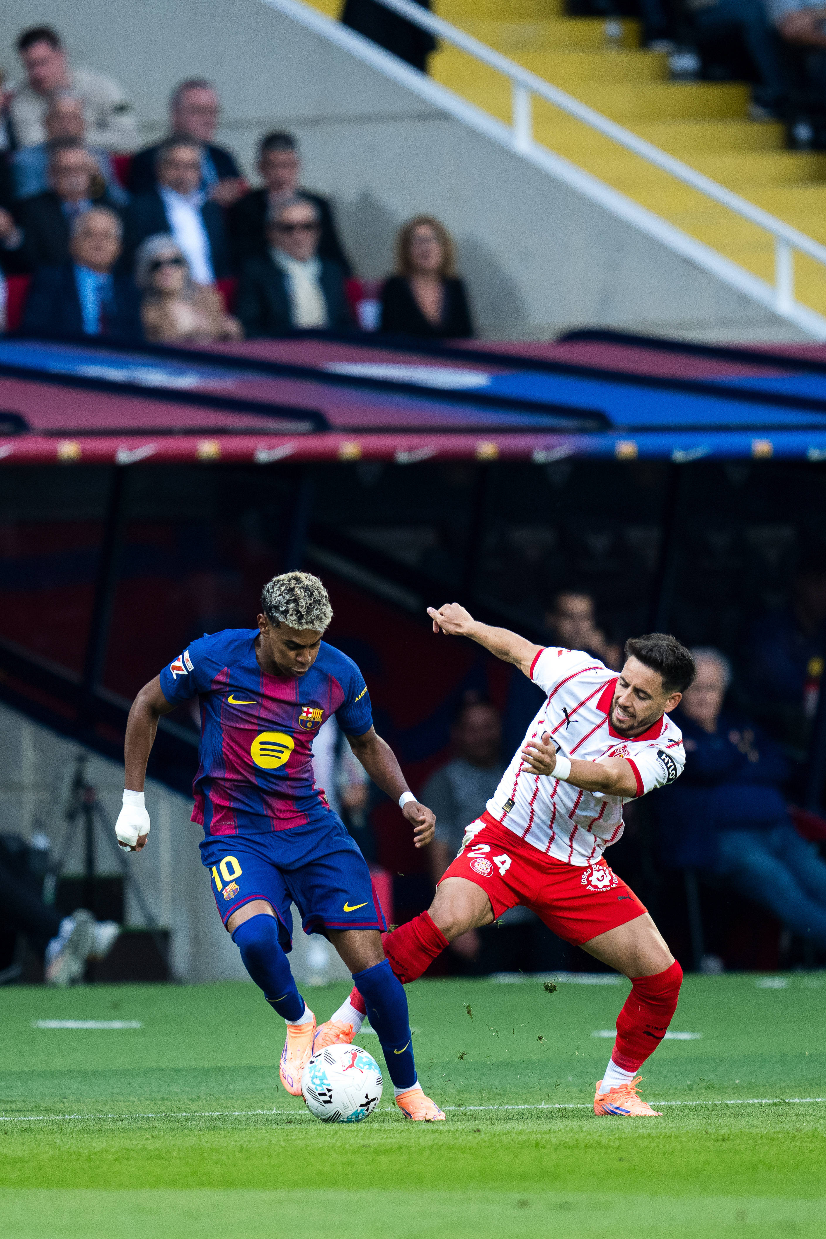 虎扑NBA-(体育)足球——西甲:巴塞罗那胜赫罗纳