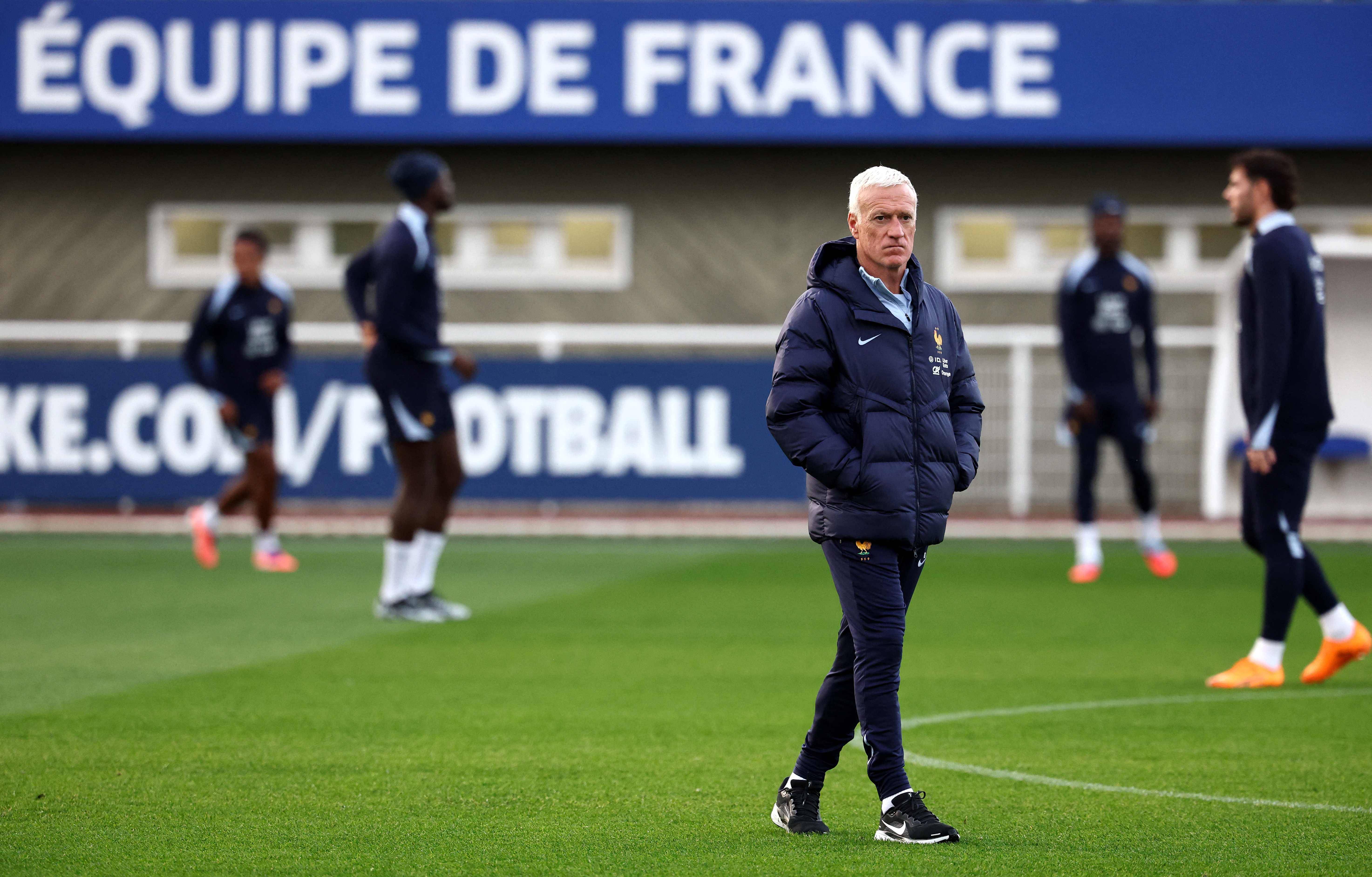 虎扑社区-(外代(dài)二线)足球——世预赛:法国队备战