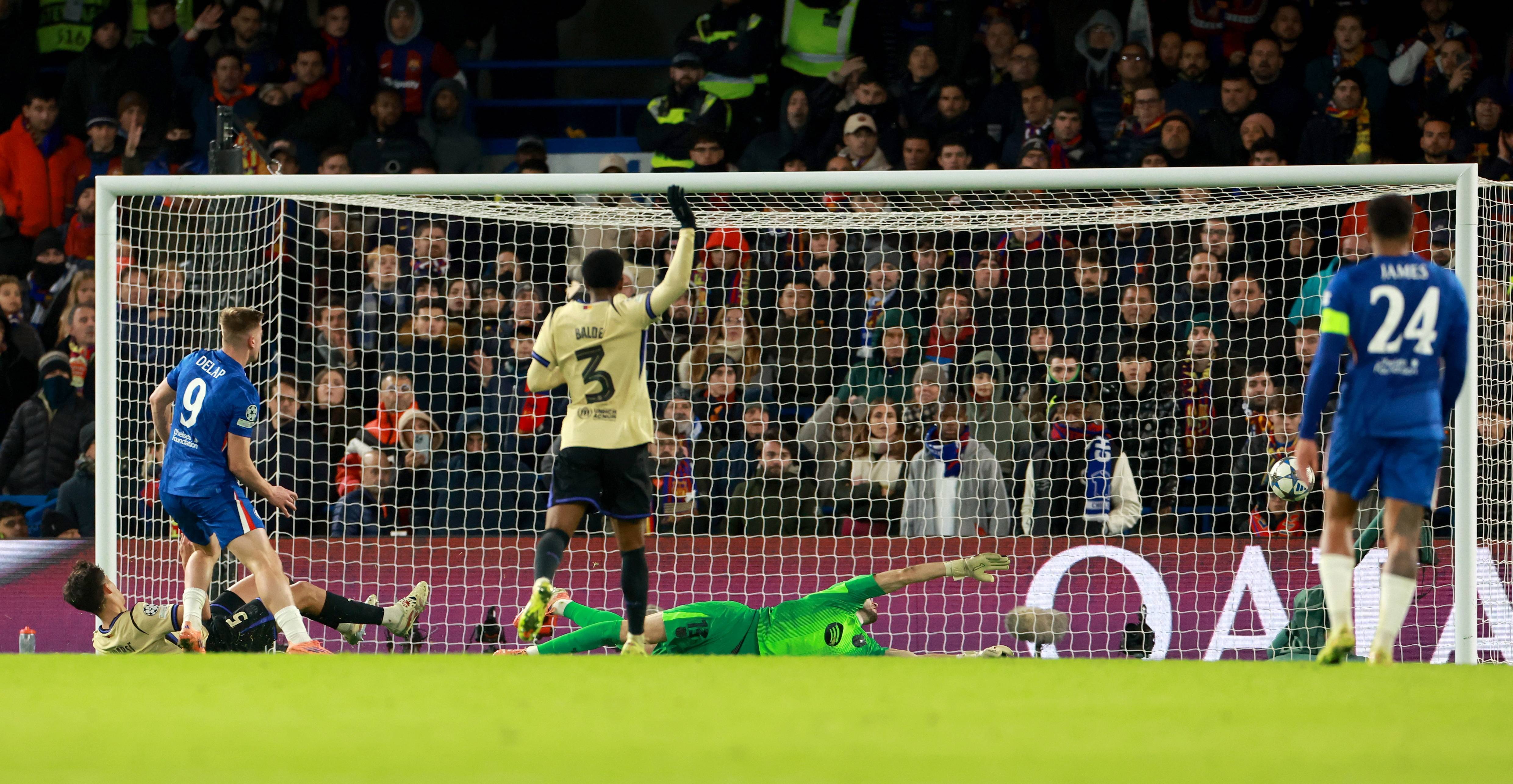 虎扑app-（外(wài)代二线）足球——欧冠联赛：切尔西胜巴萨